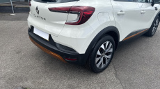 Renault Captur 1.0 TCE 100 Iconic 5dr Petrol Hatchback